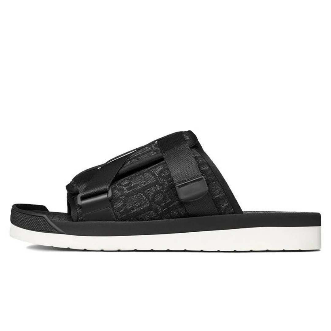 Sandals Alpha Oblique Black