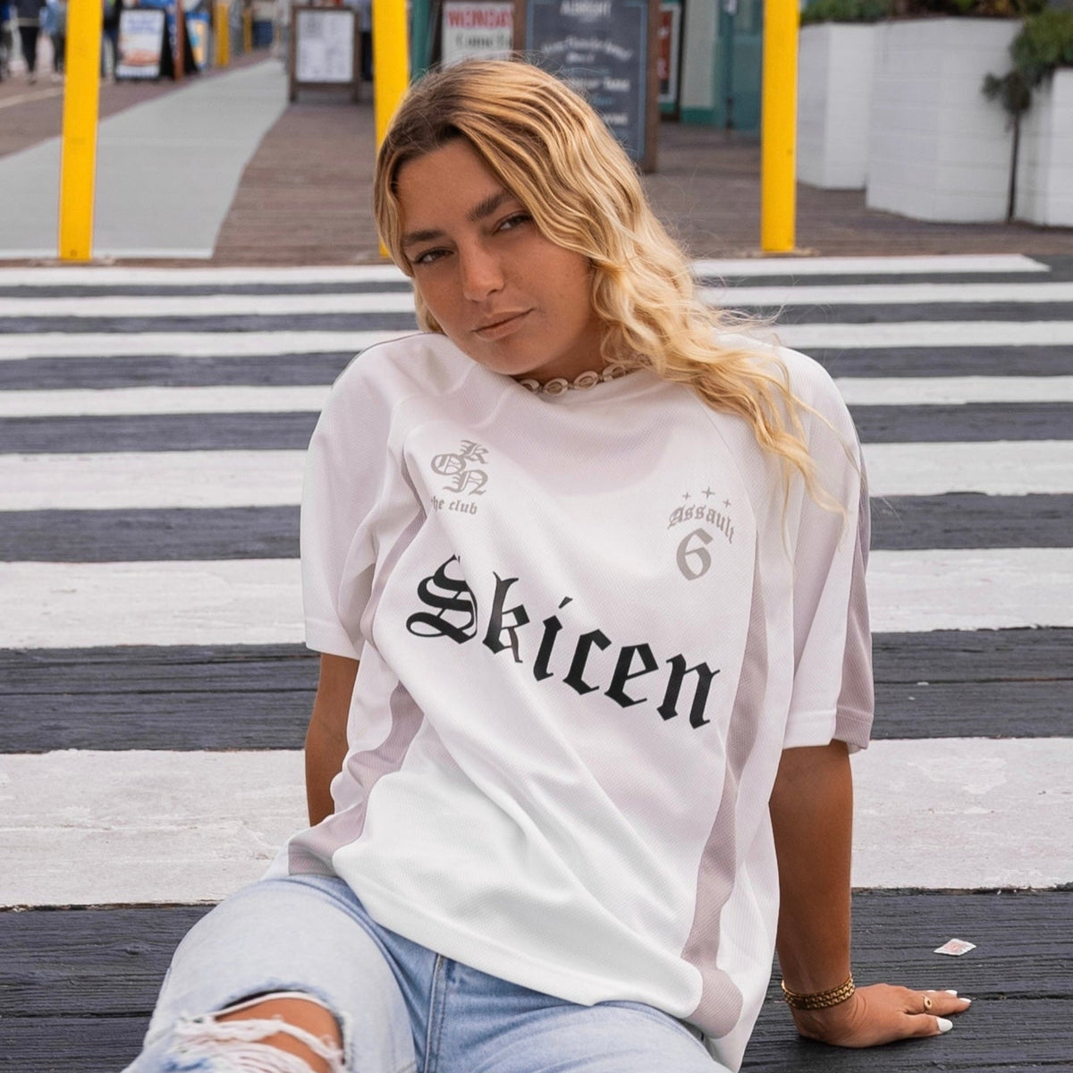 LUCENTE – TEE