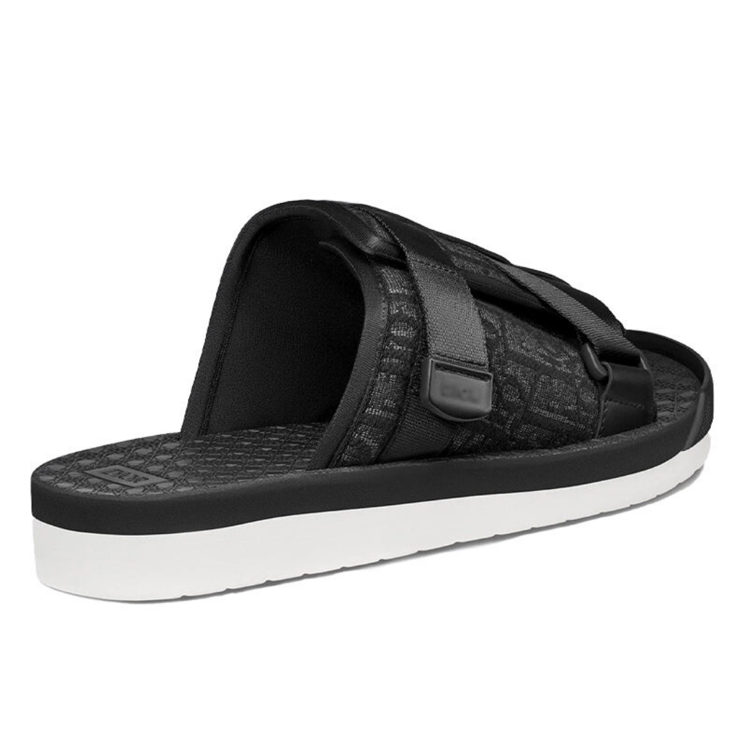 Sandals Alpha Oblique Black