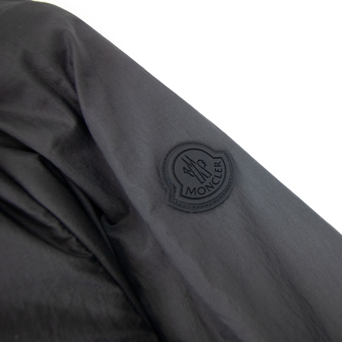 Montcla Windbreaker Black 999