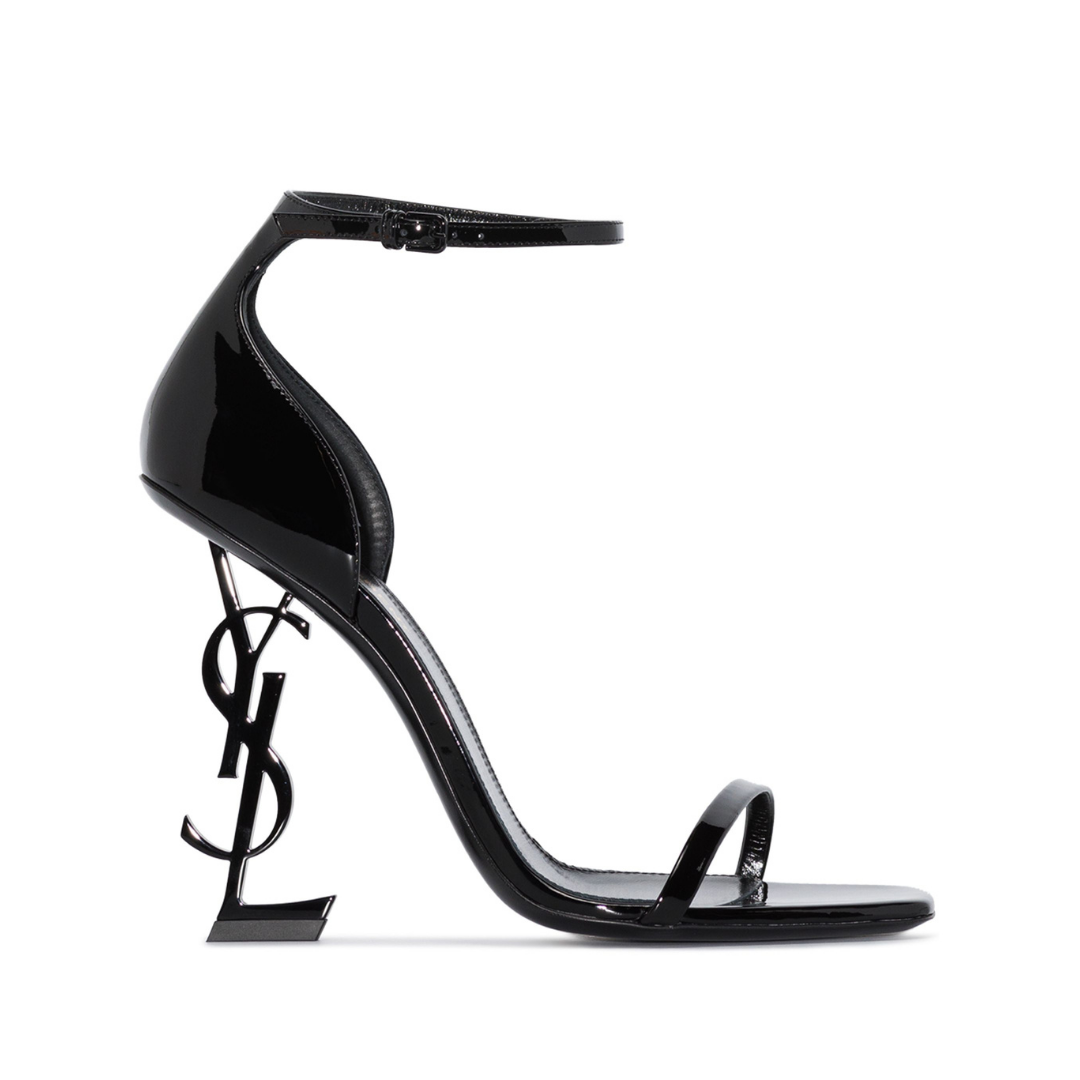 Opyum Black Sandals